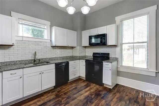 $489,000 | 510-512 West 39th Street, Savannah, GA 31415