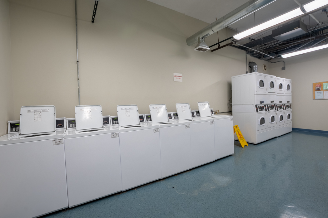 801 South Wells Street, Unit 102 Chicago, IL 60607 - Photo 26 of 26 a utility room with dryer and washer