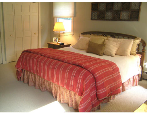 23 Brookfield Road Andover, MA 01810 - Photo 8 of 17 Gallery Image 8