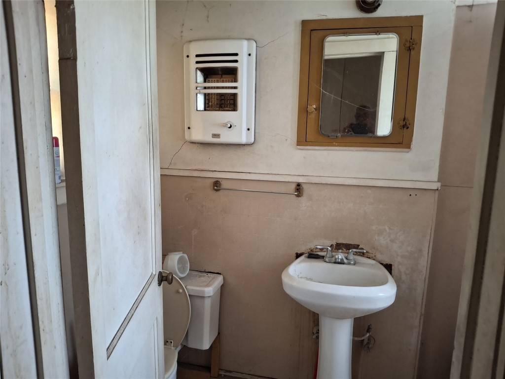 3106 Kay Street Houston, TX 77093 - Photo 9 of 17