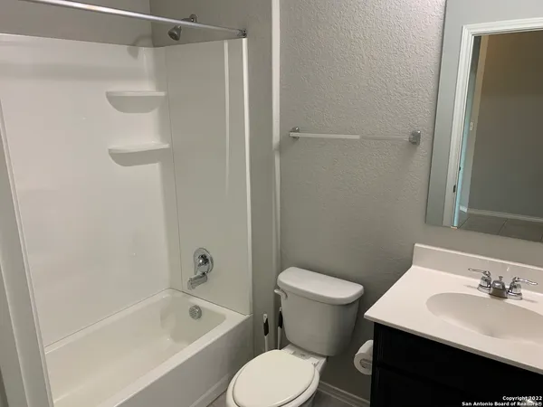 $2,100 | 1451 Polydora, San Antonio, TX 78245