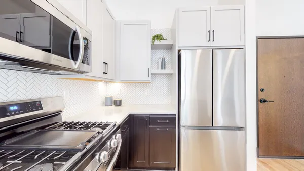 $2,584 | 650 Portland Avenue South, Unit 535, Minneapolis, MN 55415