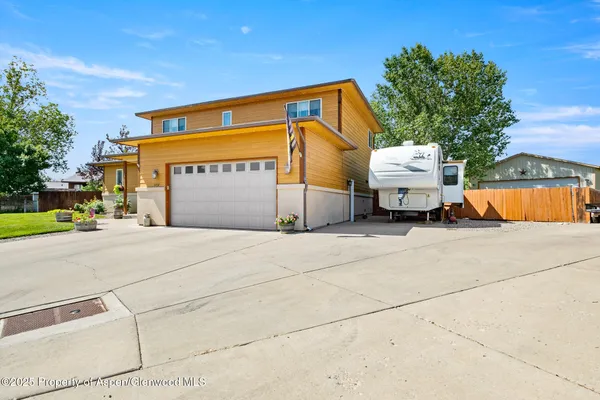 $784,900 | 1357 West Spruce Court, Rifle, CO 81650