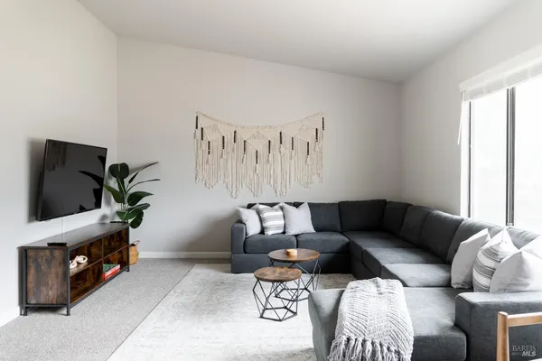 $380,000 | 244 Woodhill Drive, Redding, CA 96003