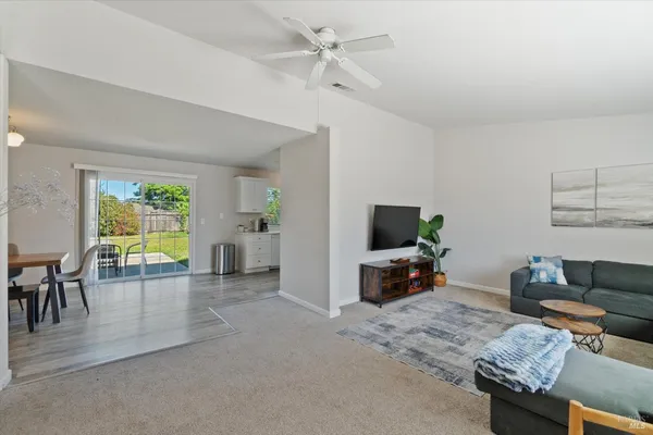 $380,000 | 244 Woodhill Drive, Redding, CA 96003