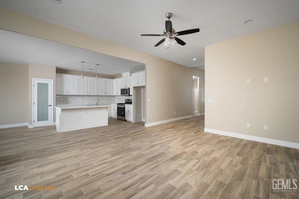 Undisclosed Address Bakersfield, CA 93304 - Photo 10 of 17