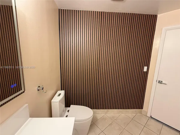 $3,000 | 1900 North Bayshore Drive, Unit 3507, Miami, FL 33132