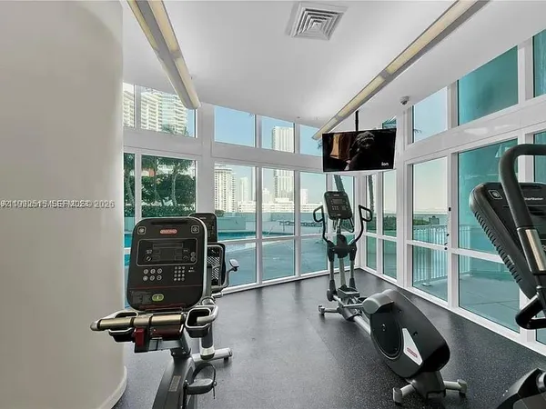 $3,000 | 1900 North Bayshore Drive, Unit 3507, Miami, FL 33132