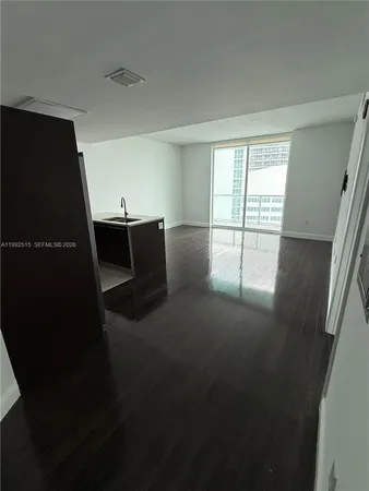 $3,000 | 1900 North Bayshore Drive, Unit 3507, Miami, FL 33132