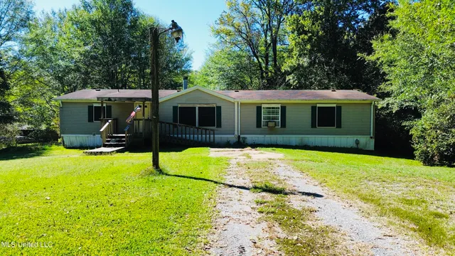 $145,000 | 276 Poagville Road, Coldwater, MS 38618