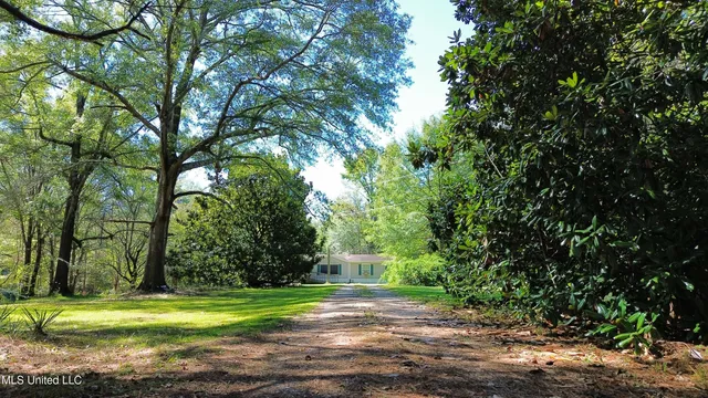 $145,000 | 276 Poagville Road, Coldwater, MS 38618