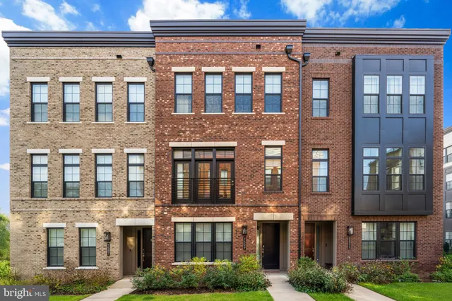 $1,499,000 | 7509 Sawyer Farm Way, Unit 2002, McLean, VA 22102