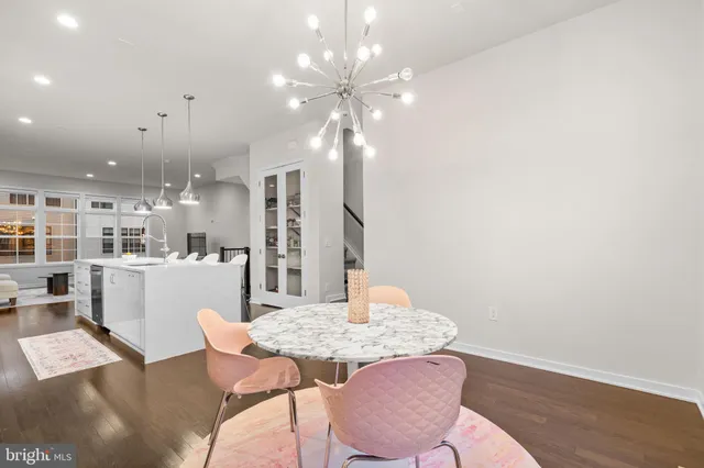 $1,499,000 | 7509 Sawyer Farm Way, Unit 2002, McLean, VA 22102