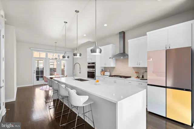 $1,499,000 | 7509 Sawyer Farm Way, Unit 2002, McLean, VA 22102