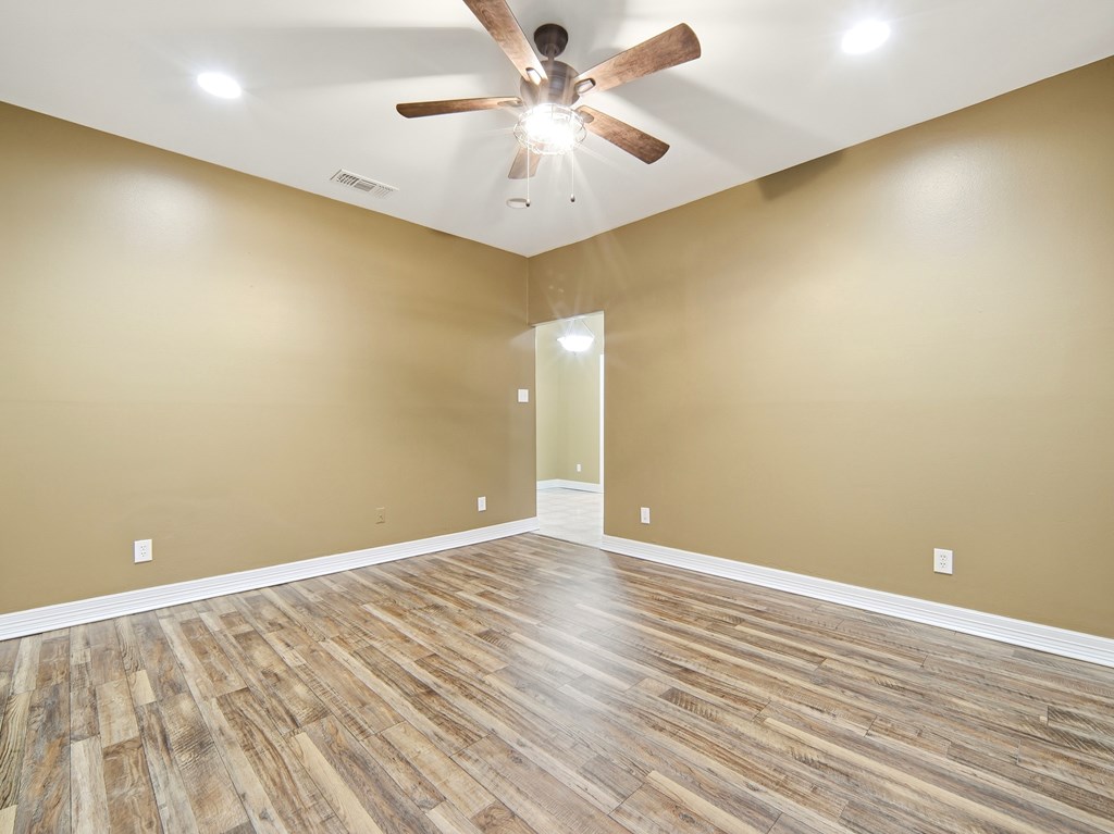 1701 Mount Laurel Trail Kerrville, TX 78028 - Photo 22 of 50
