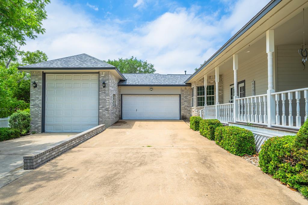 1701 Mount Laurel Trail Kerrville, TX 78028 - Photo 5 of 50