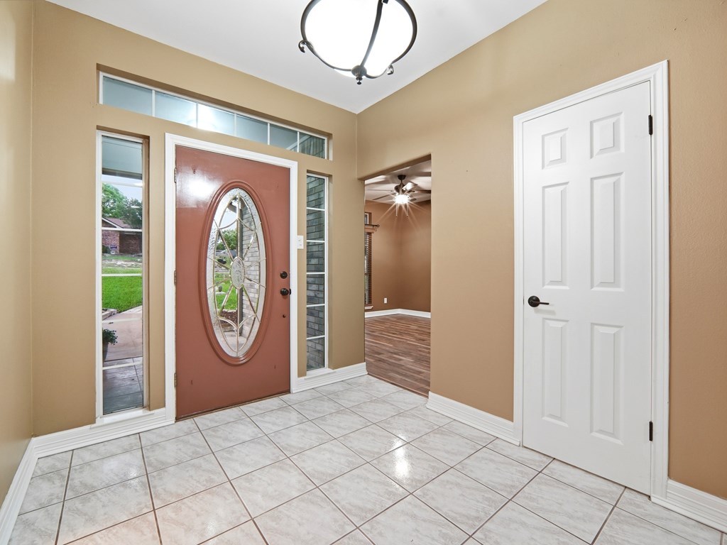 1701 Mount Laurel Trail Kerrville, TX 78028 - Photo 6 of 50