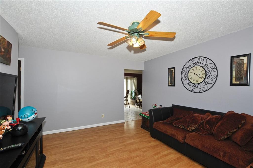 5901 Furnas Road Indianapolis, IN 46221 - Photo 3 of 17 Gallery Image 3