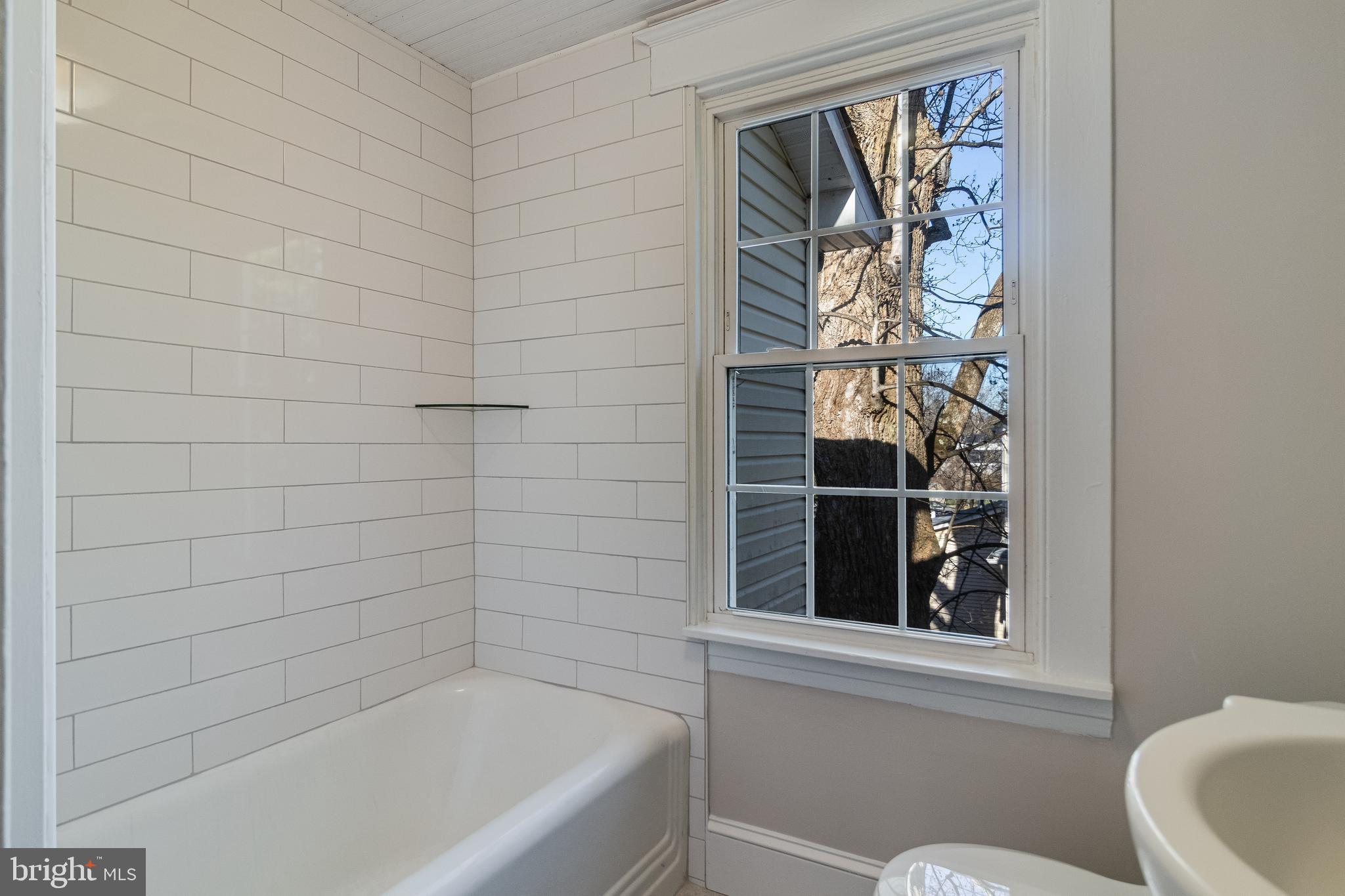 28055 Old Village Road Mechanicsville, MD 20659 - Photo 45 of 56 Hall Bathroom