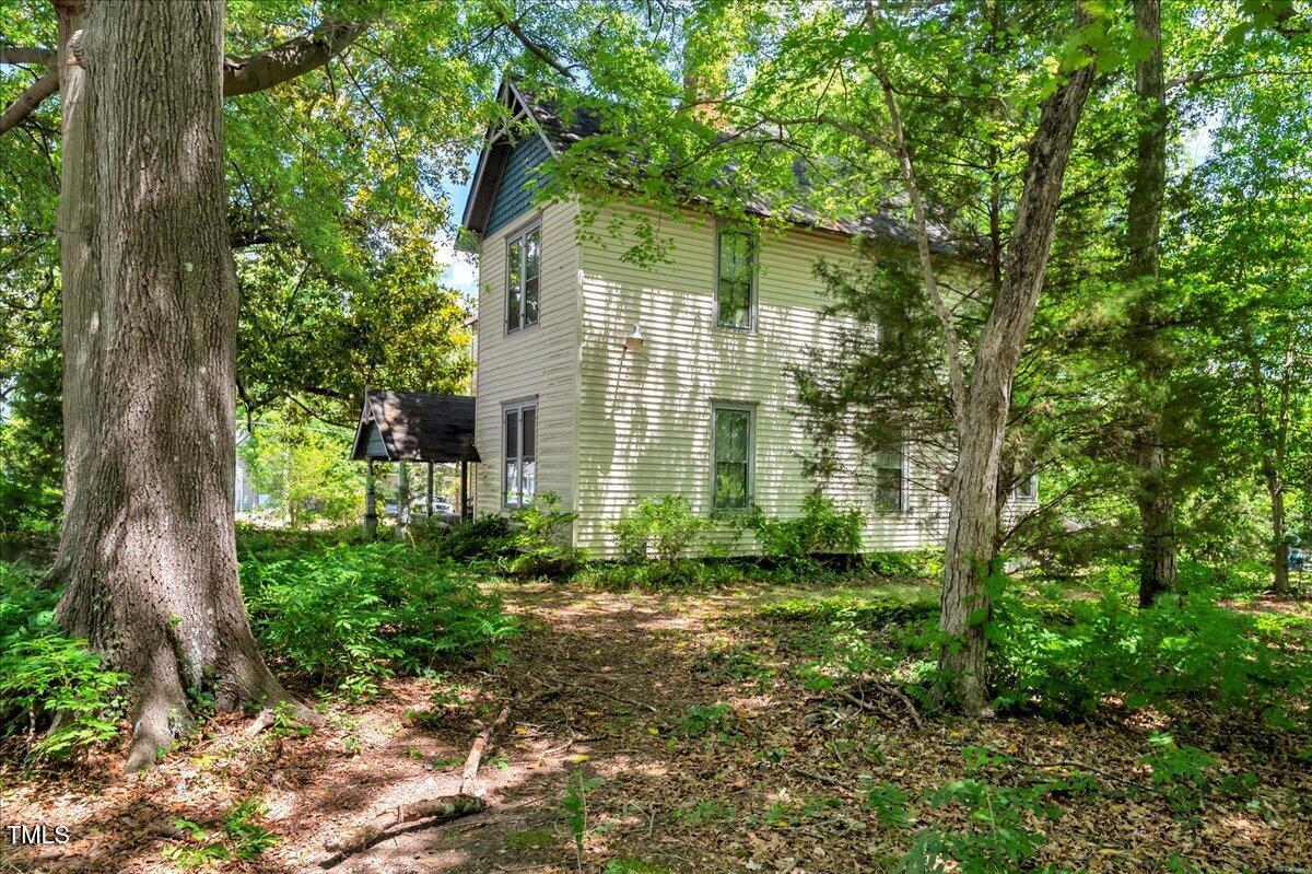 903 Nicholas Street Henderson, NC 27536 - Photo 15 of 22 2-DSC06770