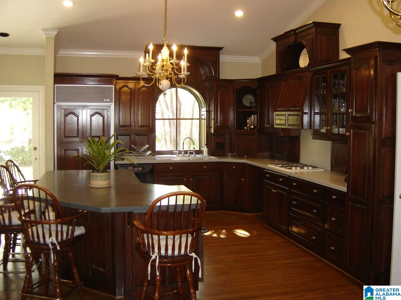4412 Hillsedge Road Birmingham, AL 35210 - Photo 8 of 25