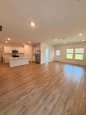 $2,900 | 1940 Lazy Acrs Street, Leander, TX 78641