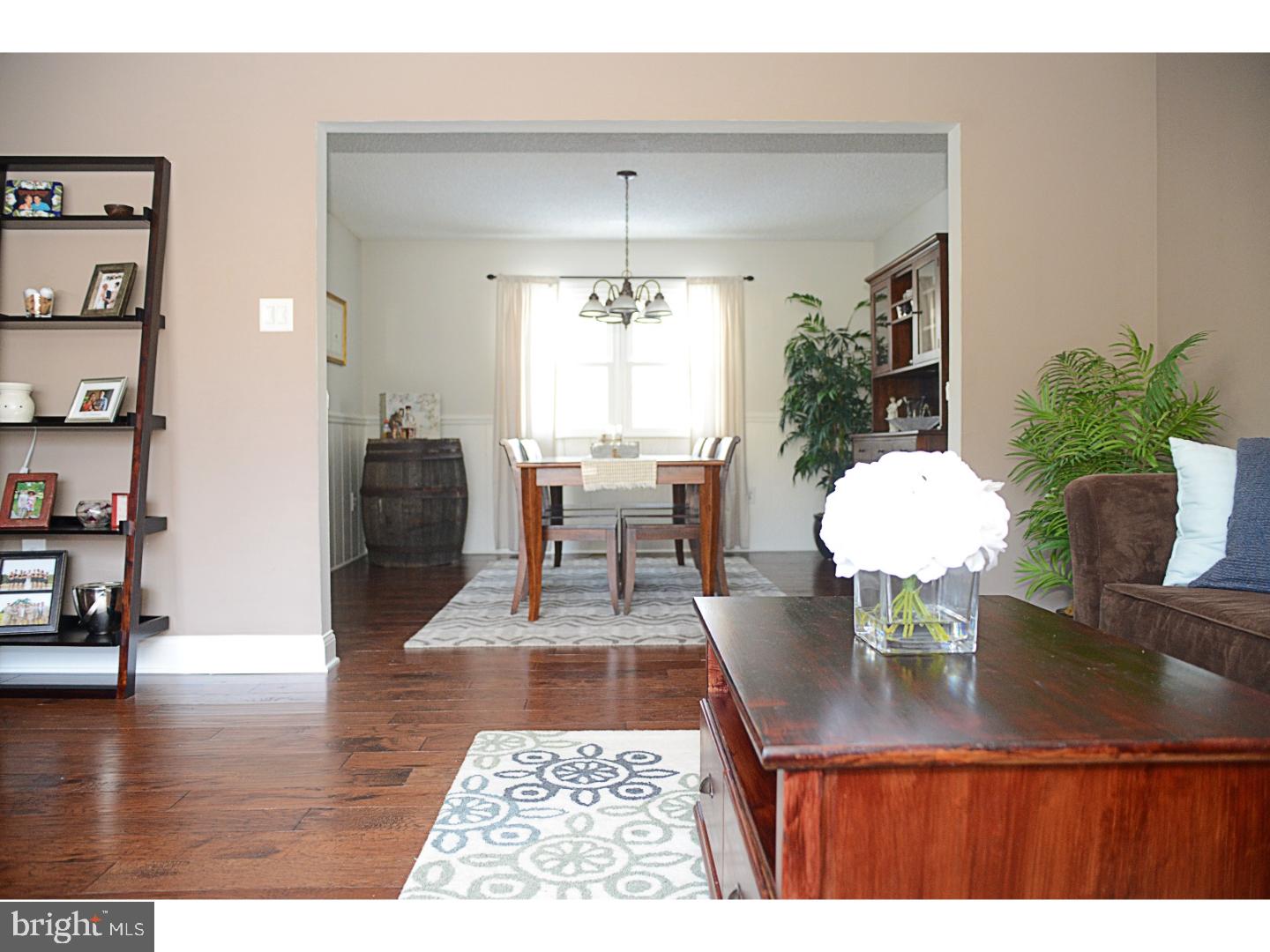 211 Wilson Road Blackwood, NJ 08012 - Photo 3 of 19
