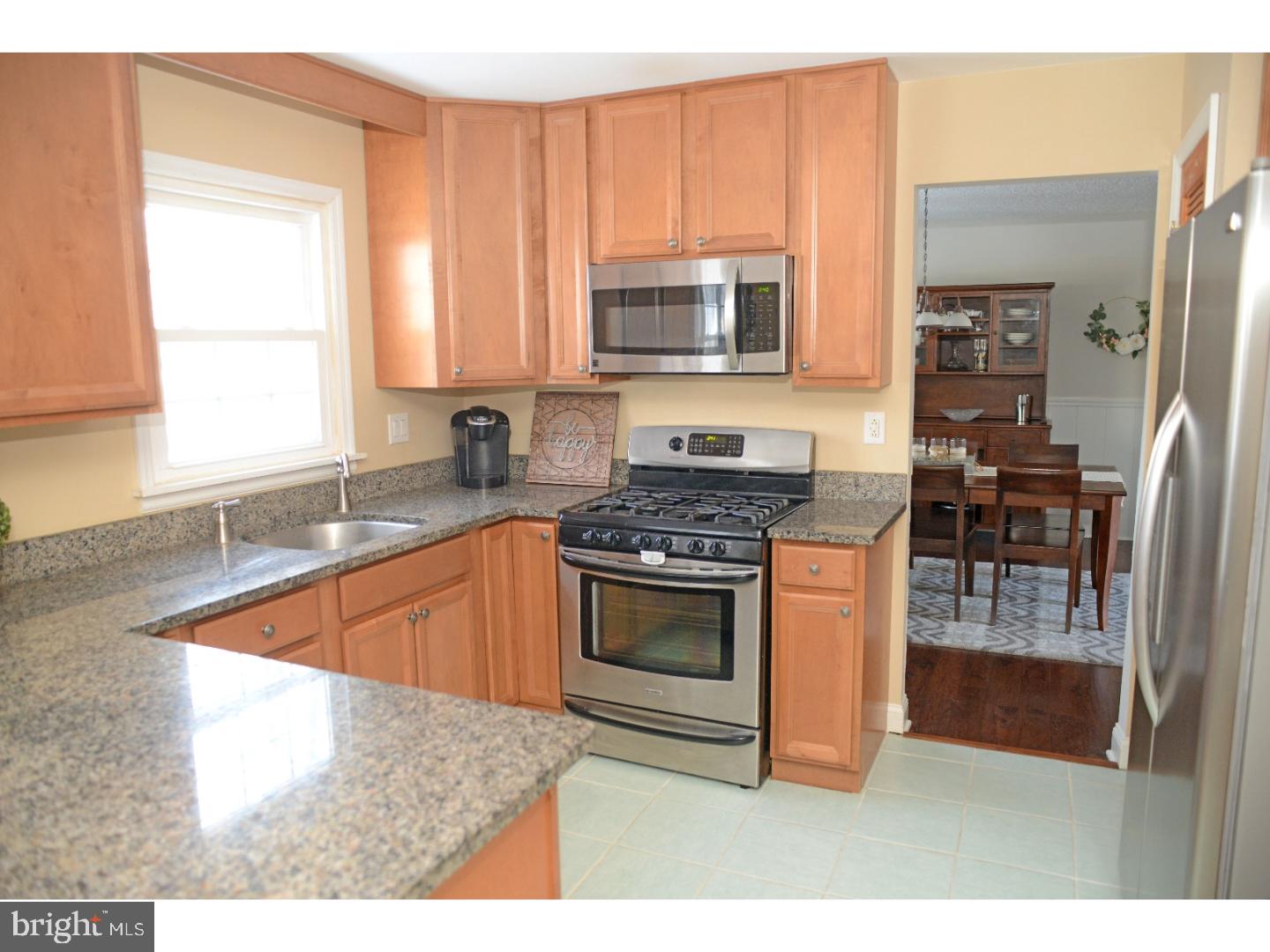 211 Wilson Road Blackwood, NJ 08012 - Photo 5 of 19