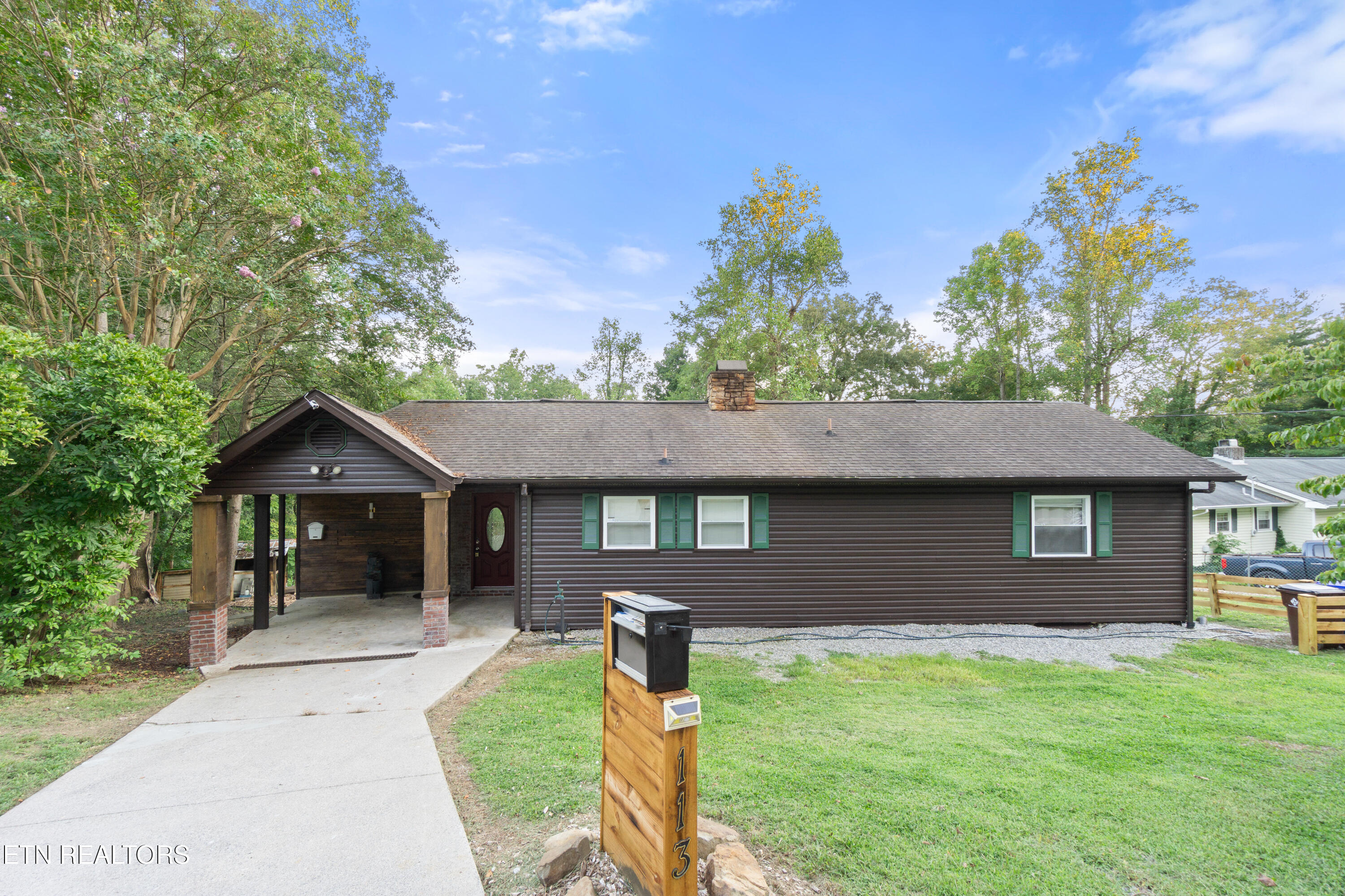 113 Pomona Rd-3