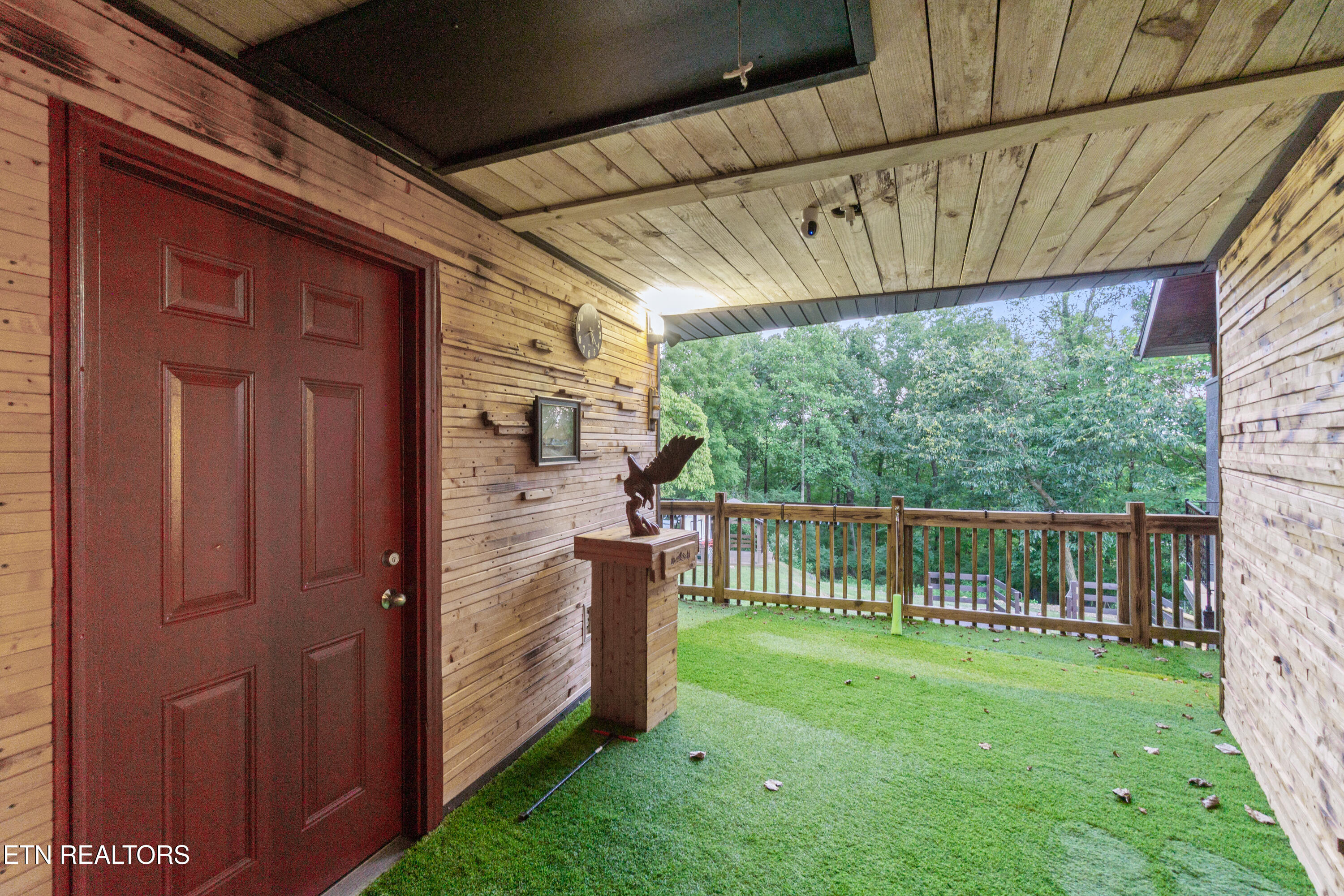 113 Pomona Road Oak Ridge, TN 37830 - Photo 3 of 46 113 Pomona Rd-14