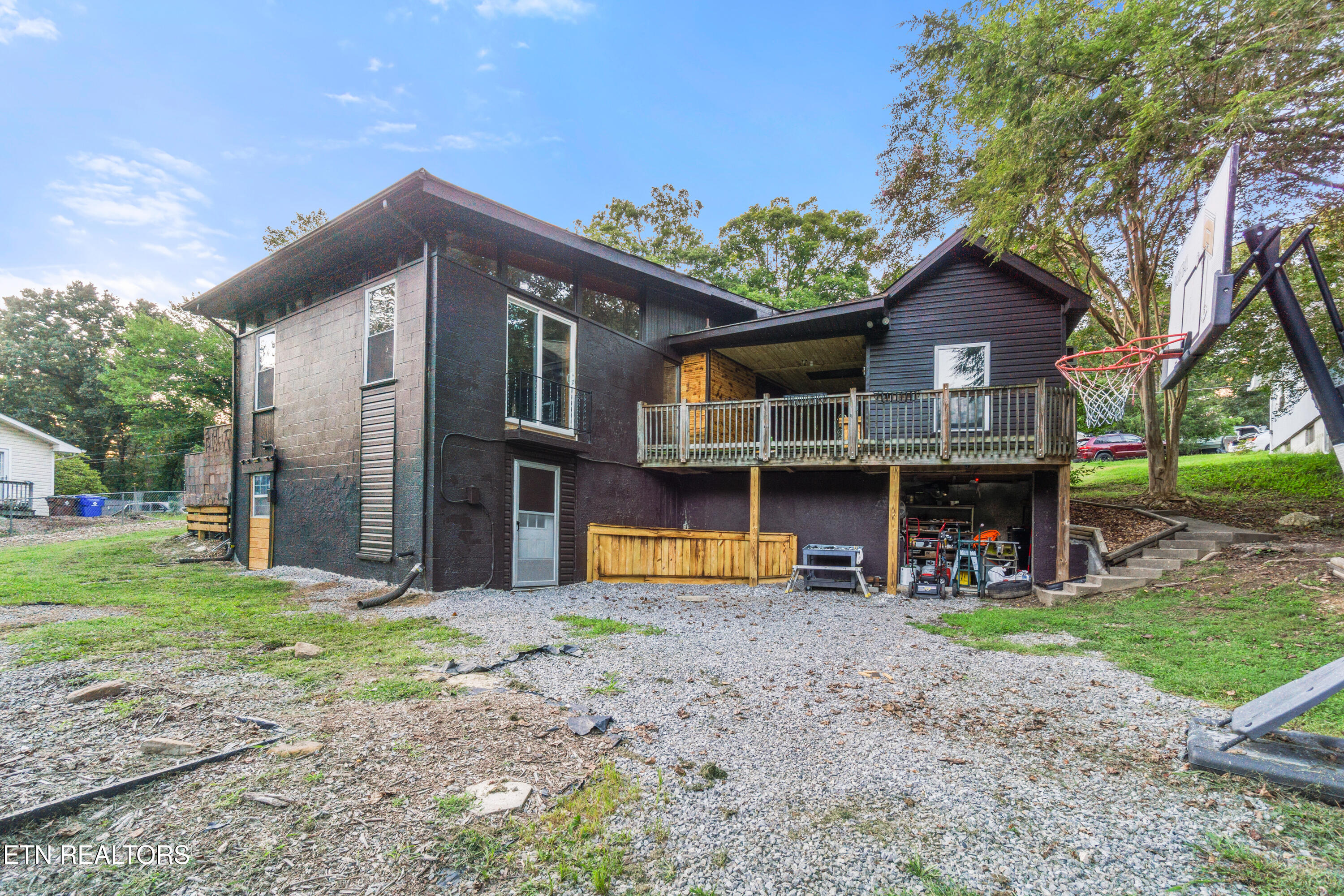 113 Pomona Road Oak Ridge, TN 37830 - Photo 41 of 46 113 Pomona Rd-12