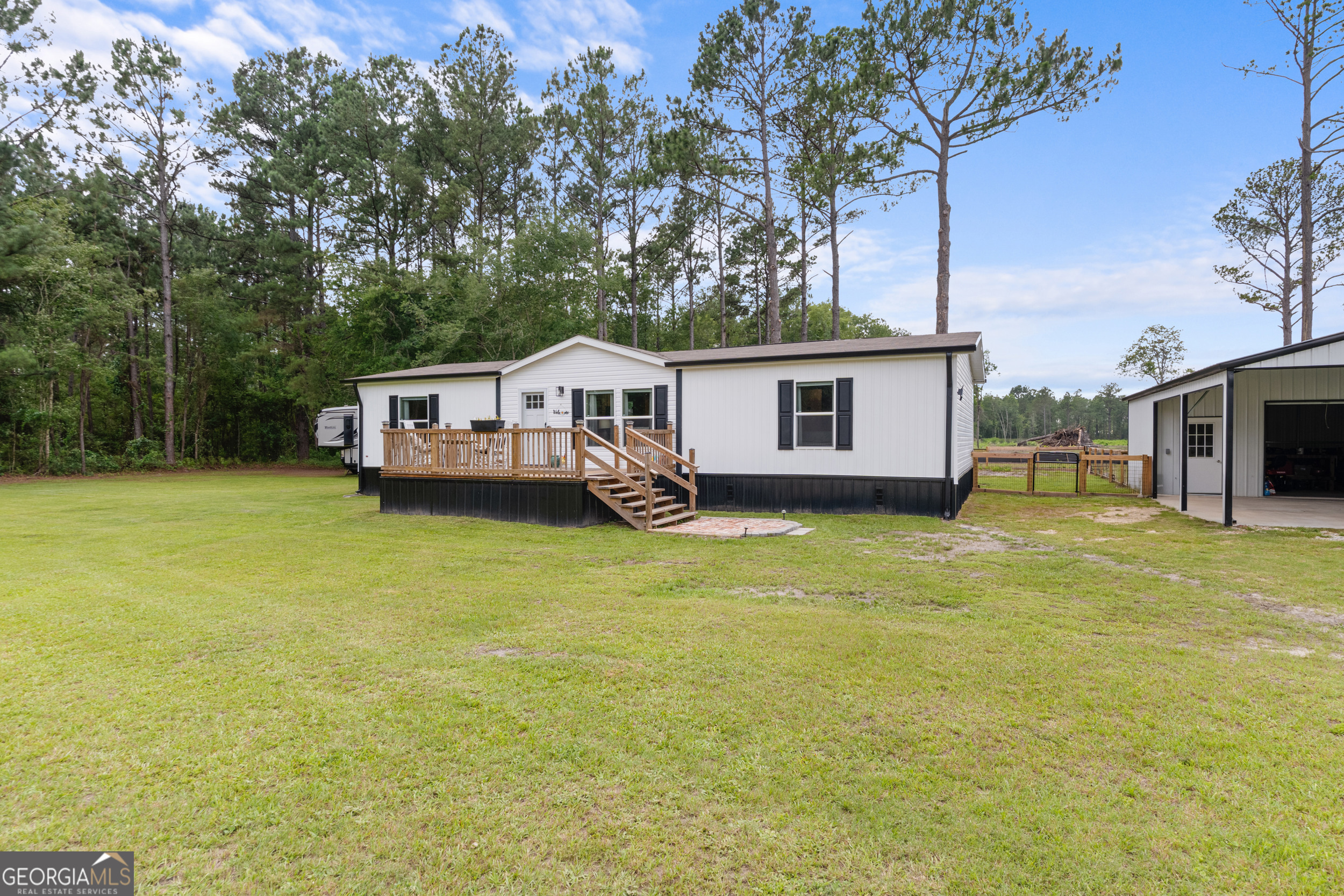 524 Smith Road Waycross, GA 31503 - Photo 23 of 33