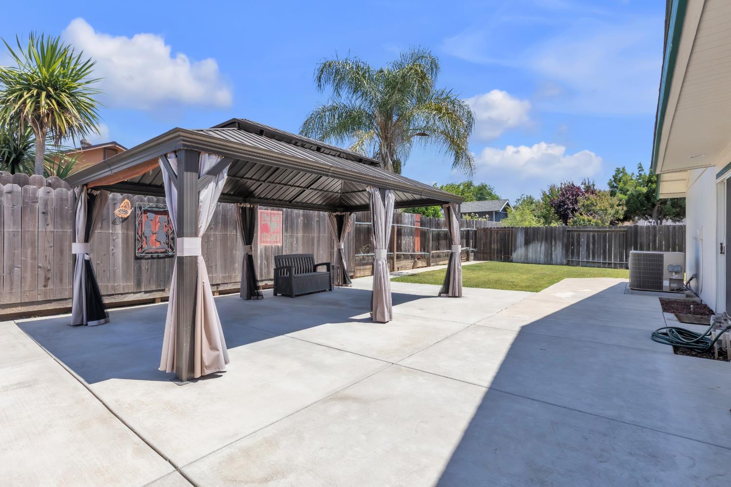663 Carr Way Galt, CA 95632 - Photo 25 of 28