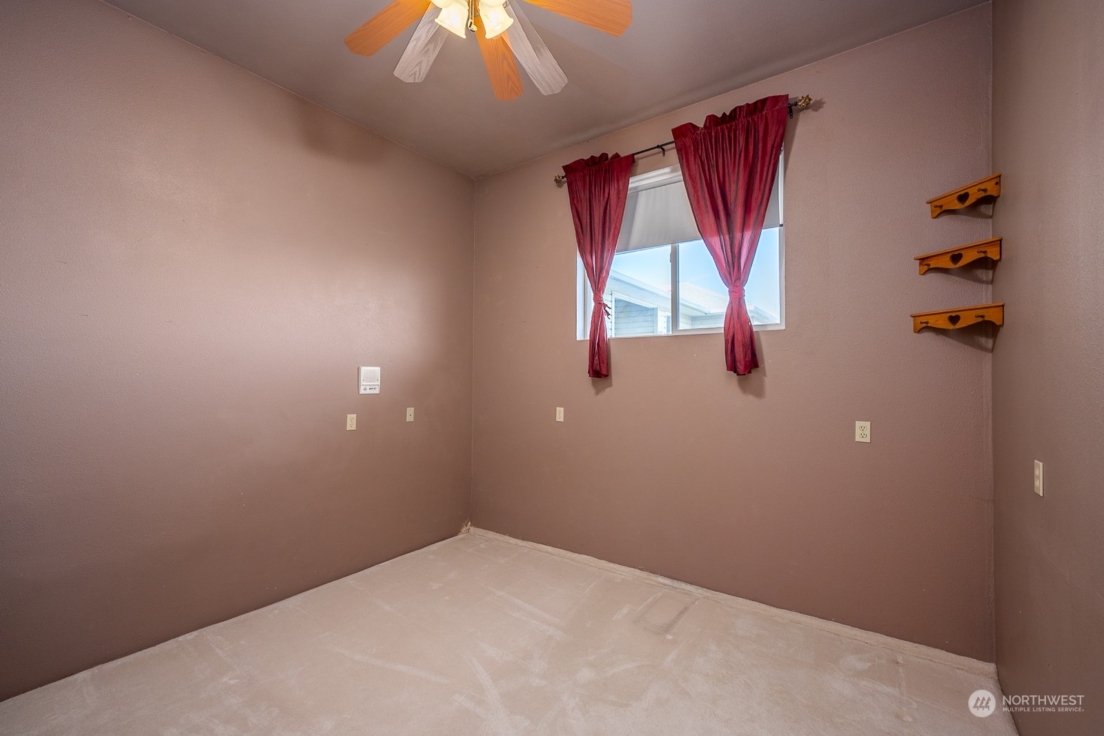 12501 Dodson Road Northwest Ephrata, WA 98823 - Photo 25 of 40 Gallery Image 25