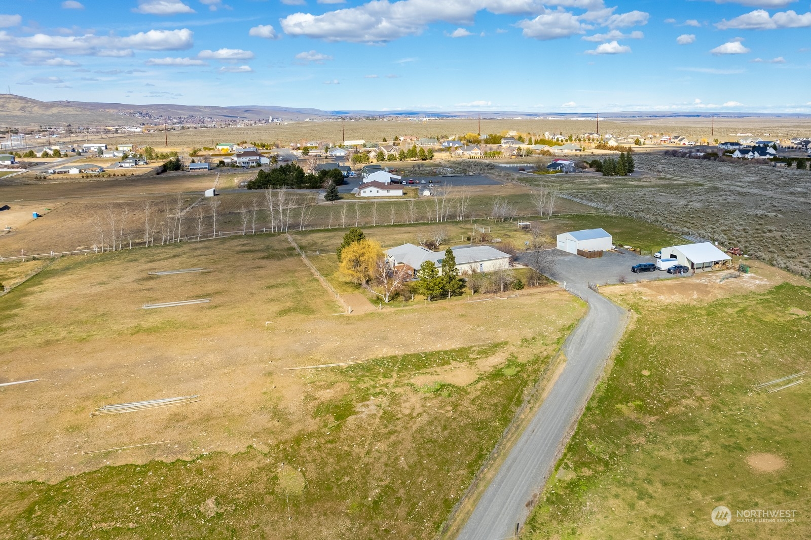12501 Dodson Road Northwest Ephrata, WA 98823 - Photo 4 of 40 Gallery Image 4