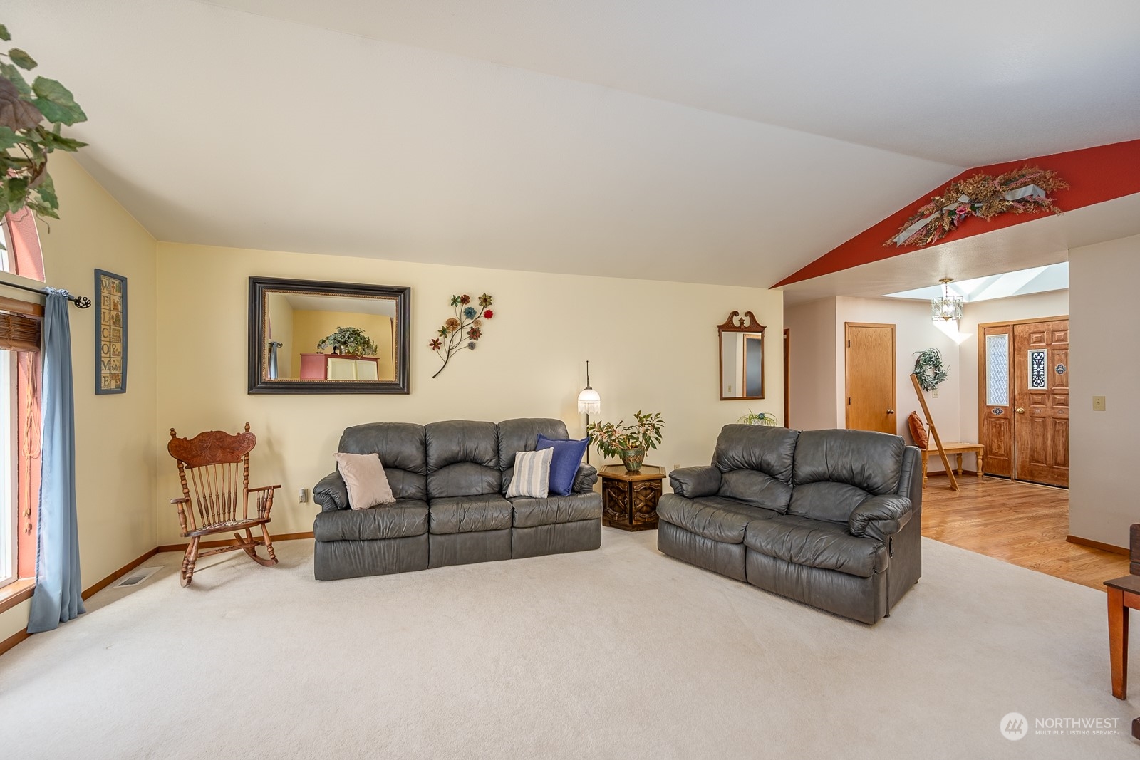 12501 Dodson Road Northwest Ephrata, WA 98823 - Photo 7 of 40 Gallery Image 7