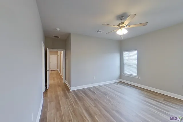 $2,045 | 18722 Citation Way, Zachary, LA 70791