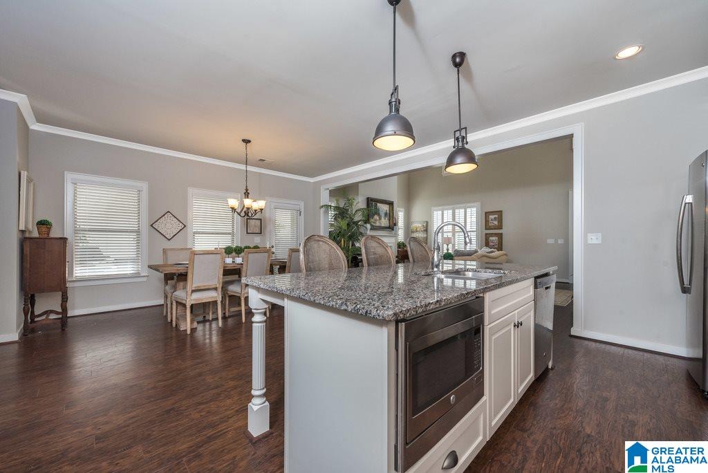 6472 Spring Street Trussville, AL 35173 - Photo 10 of 40