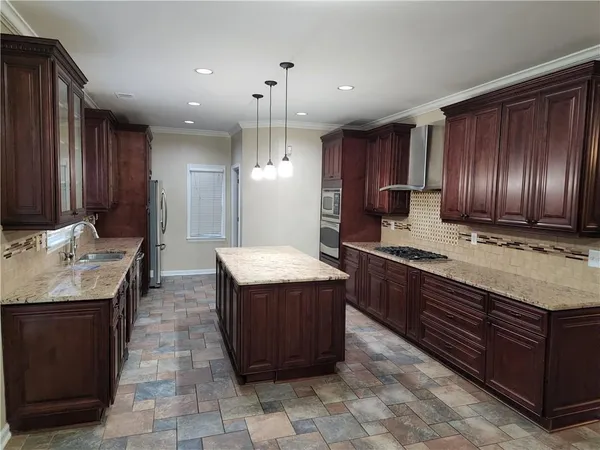 $3,700 | 12990 Meridian Court, Alpharetta, GA 30005