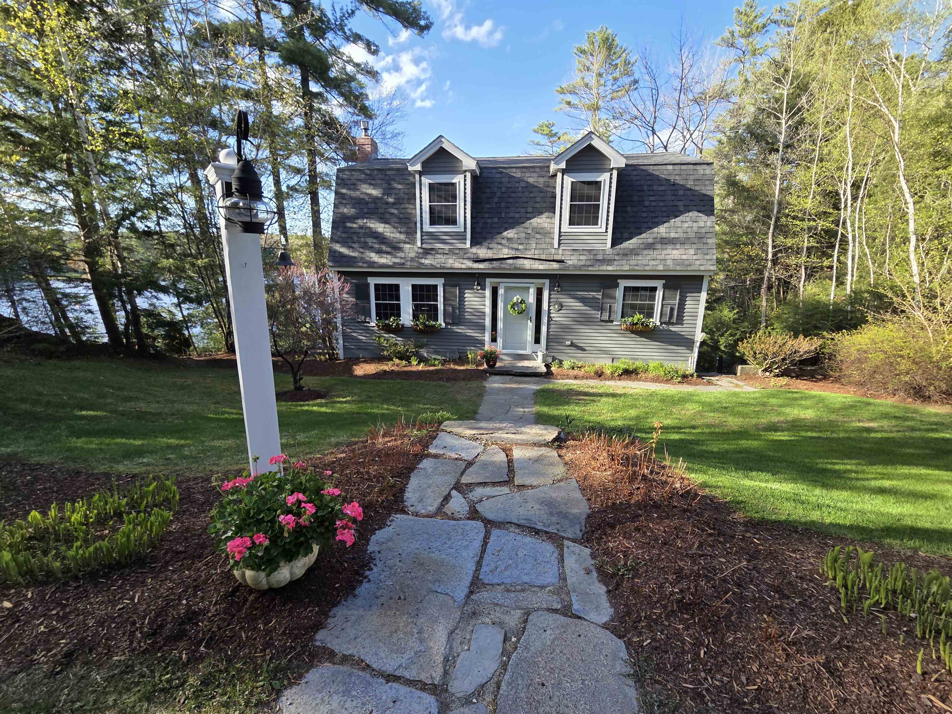 93 Algonquin Road Enfield, NH 03748 - Photo 2 of 60