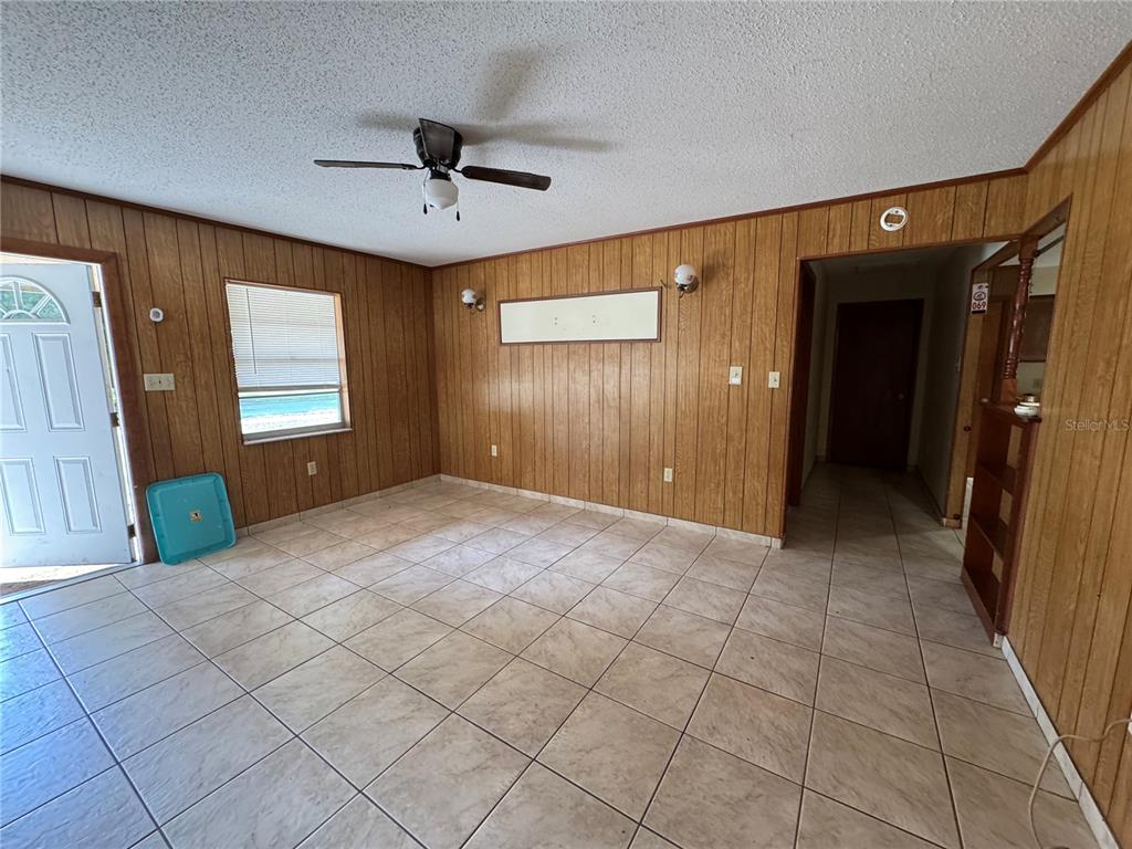 307 North Lake Reedy Boulevard Frostproof, FL 33843 - Photo 10 of 15