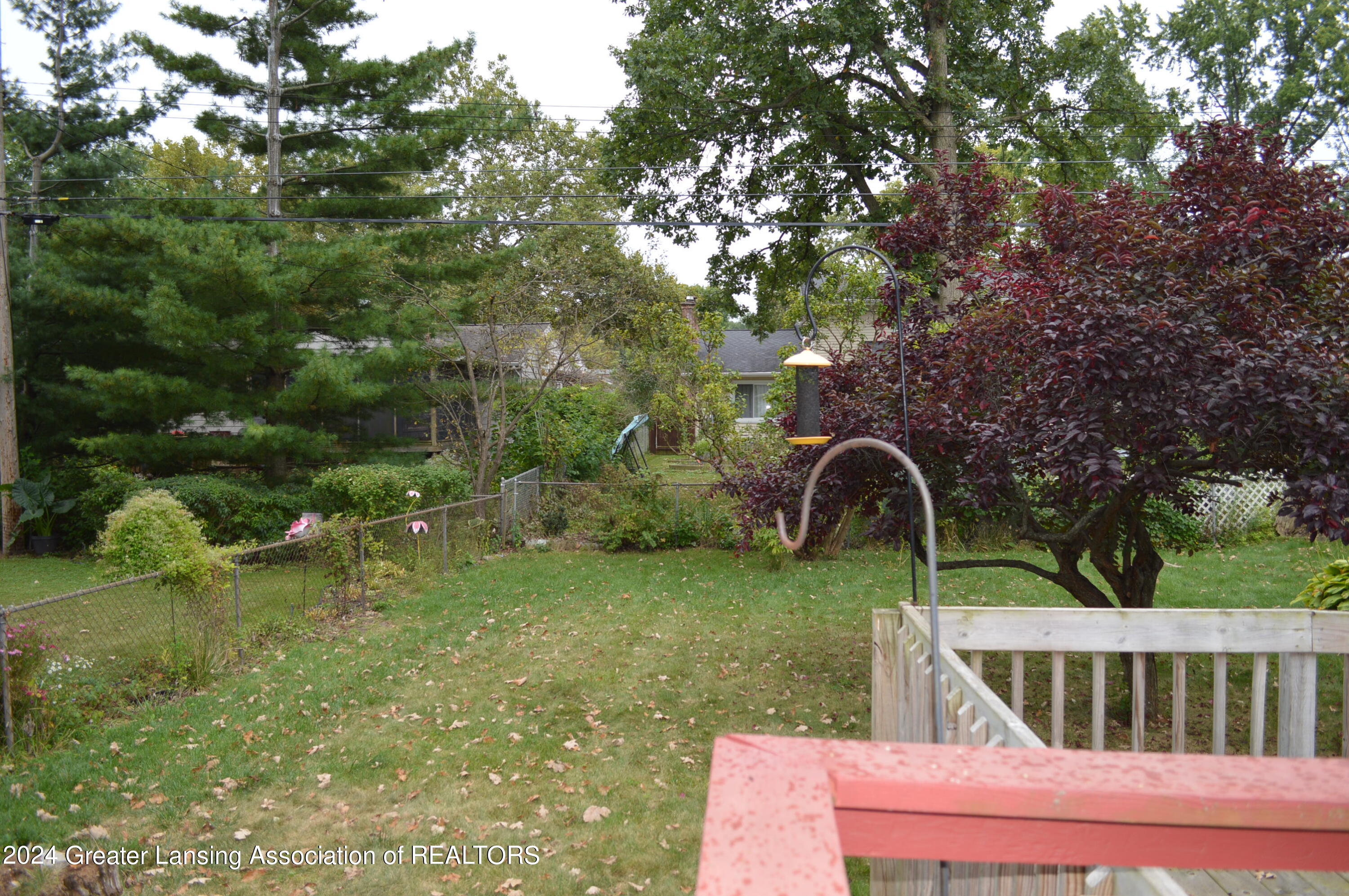 2001 Holly Way Lansing, MI 48910 - Photo 14 of 14 Backyard