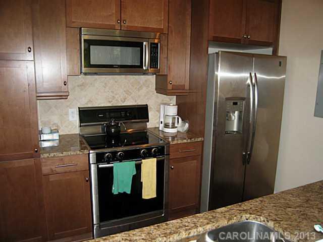5425 Closeburn Road, Unit 202 Charlotte, NC 28210 - Photo 6 of 8