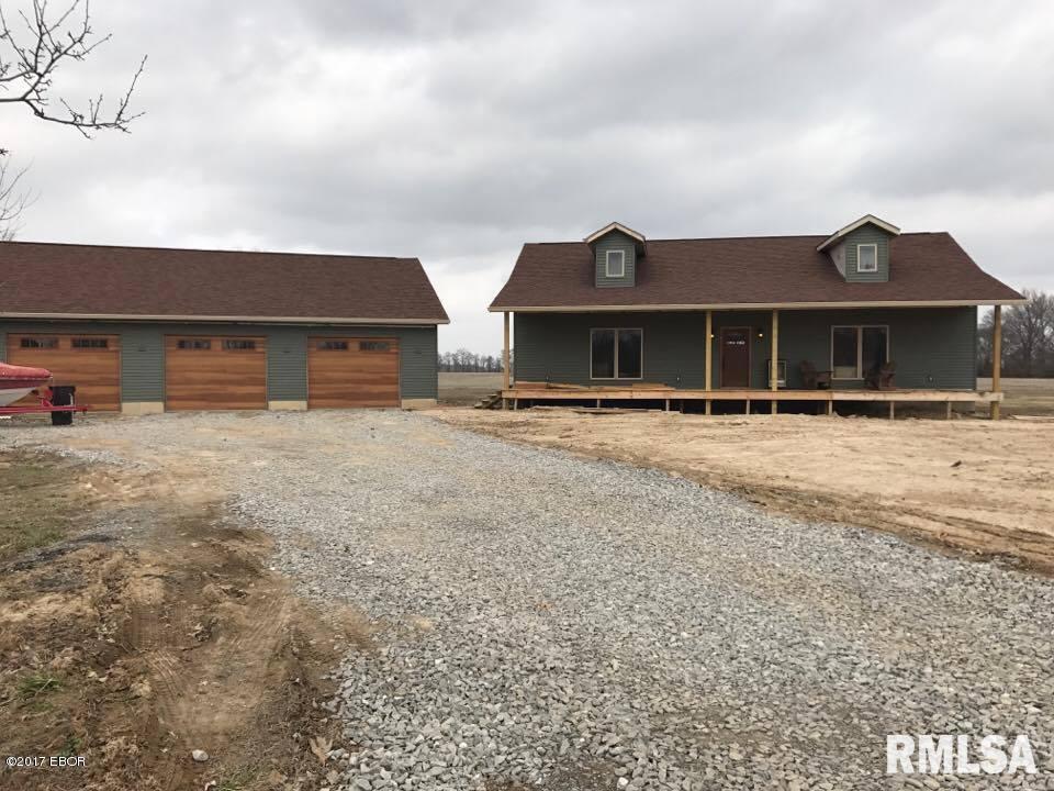 1051 Hallidayboro Road Elkville, IL 62932 - Photo 1 of 24 Gallery Image 1