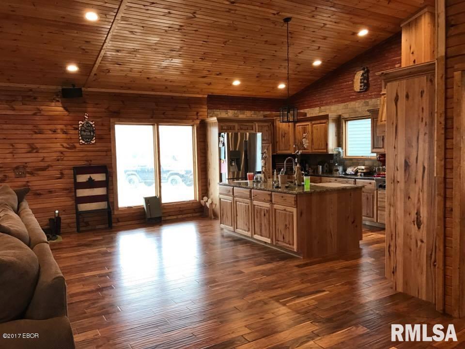 1051 Hallidayboro Road Elkville, IL 62932 - Photo 3 of 24 Gallery Image 3