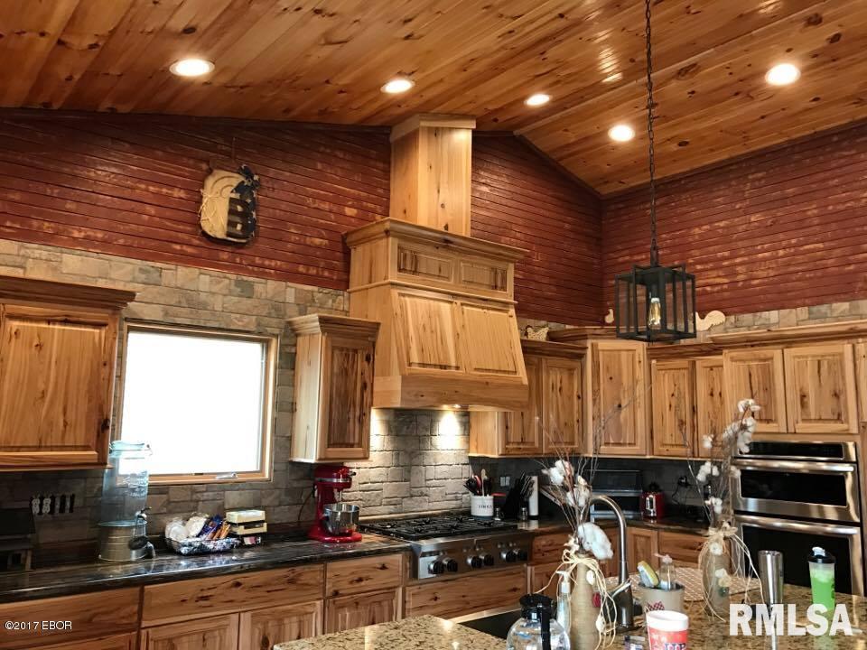 1051 Hallidayboro Road Elkville, IL 62932 - Photo 5 of 24 Gallery Image 5