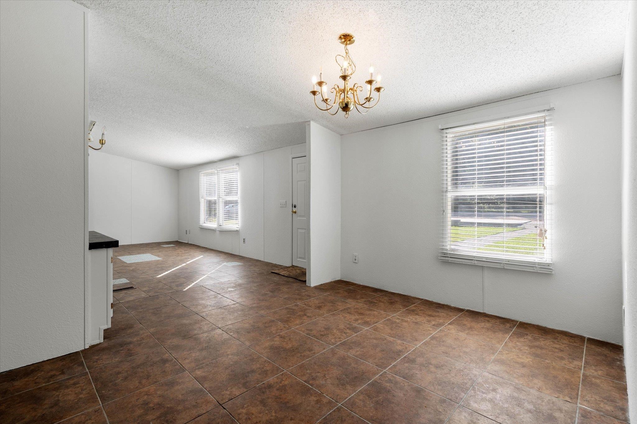 20897 Oak Ridge Drive Robertsdale, AL 36567 - Photo 10 of 22 Dining Area