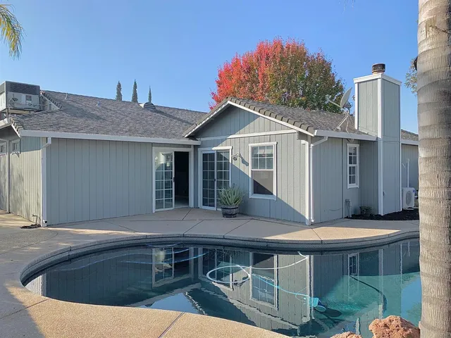 $3,100 | 7607 Harmony Oaks Way, Sacramento, CA 95828