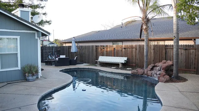 $3,100 | 7607 Harmony Oaks Way, Sacramento, CA 95828