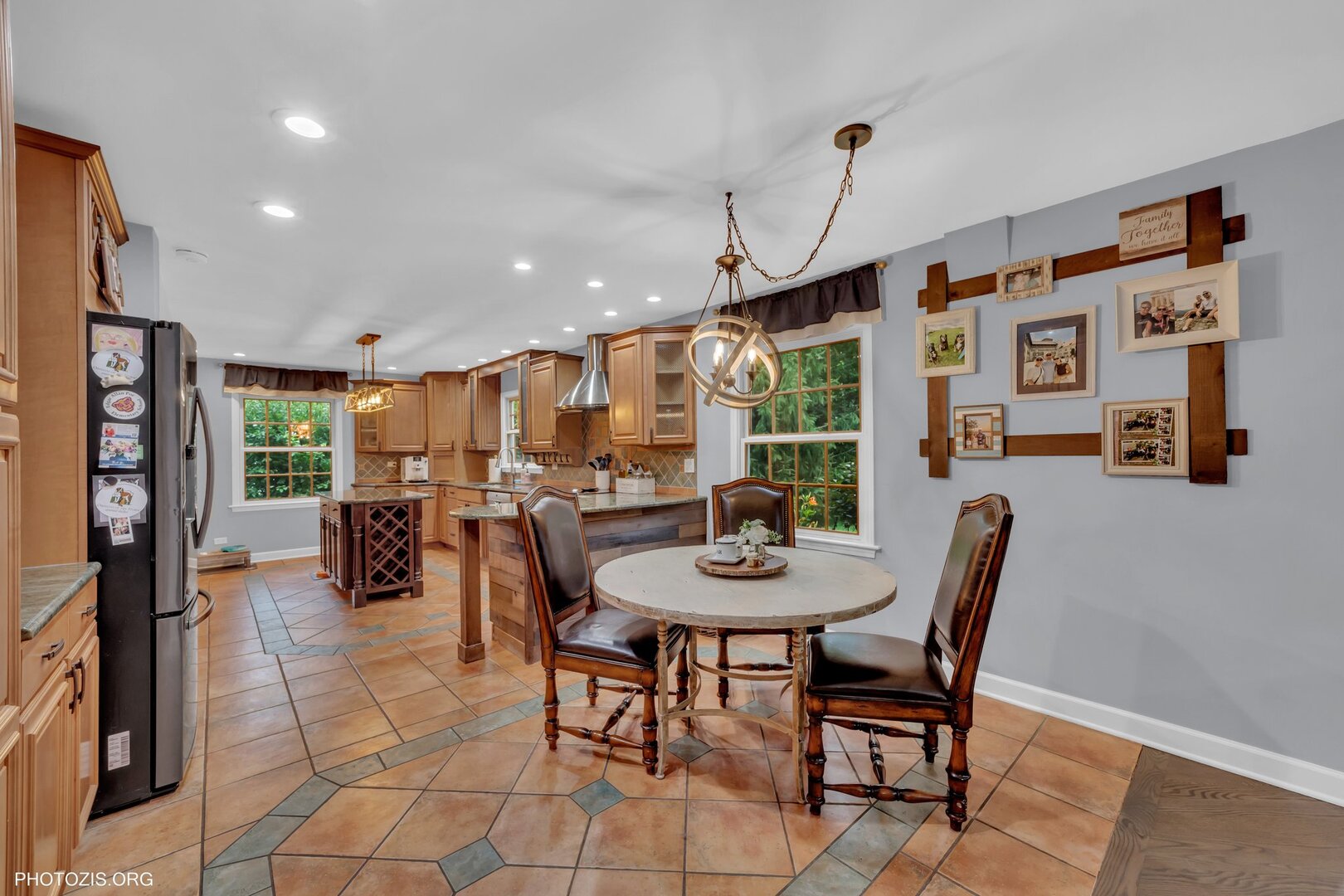 227 Stratford Lane Inverness, IL 60010 - Photo 16 of 50
